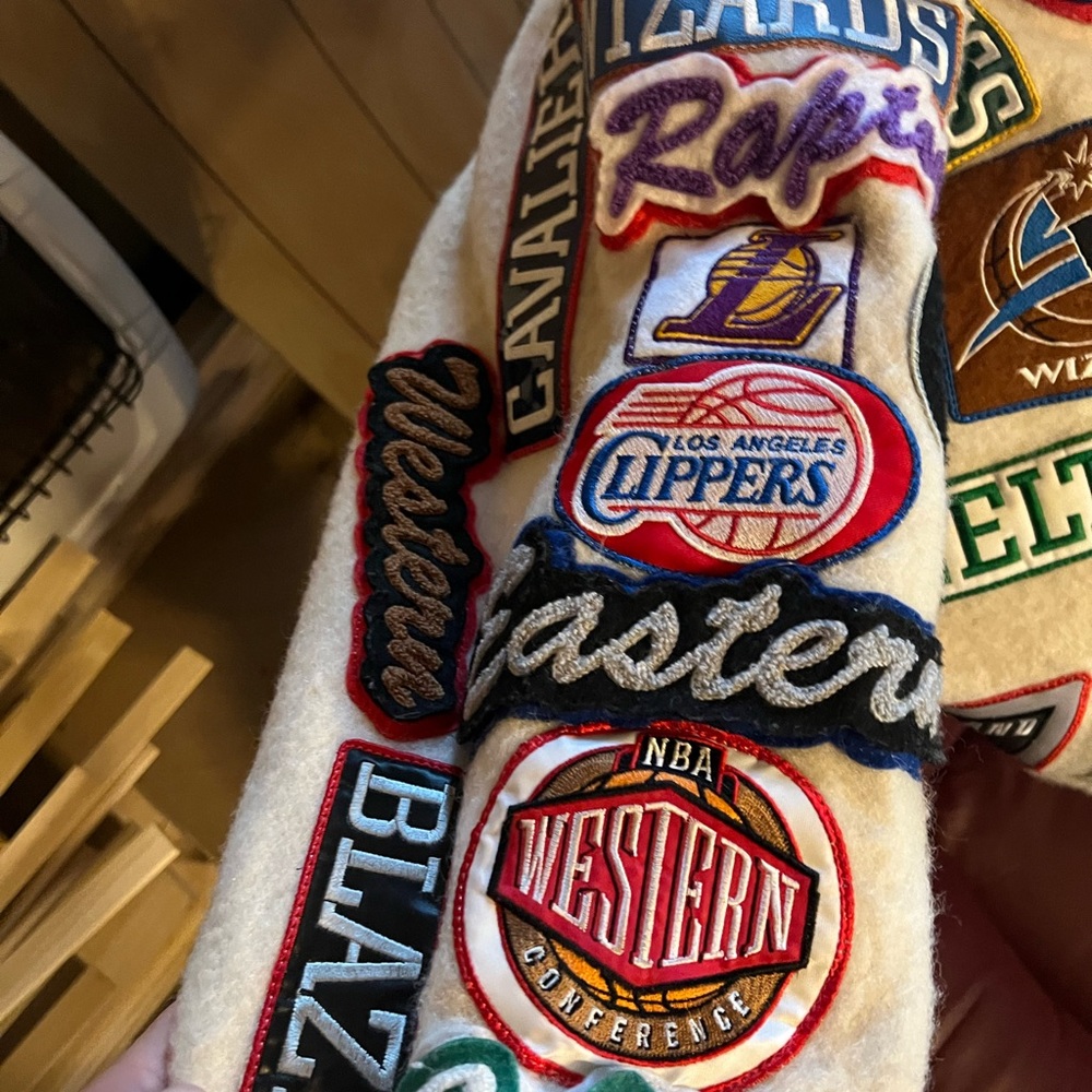 Classic NBA Jacket - Picture 8 of 13